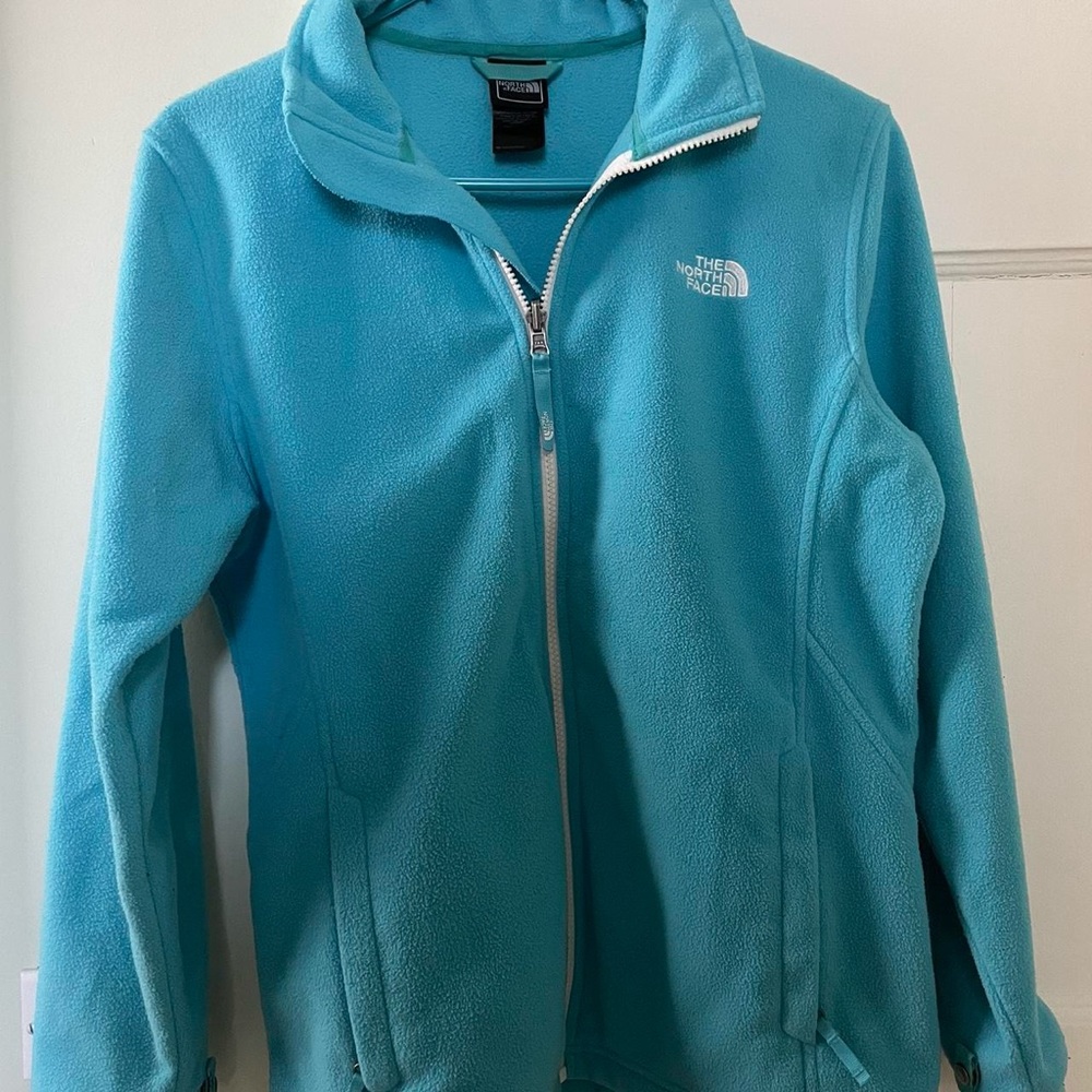 NorthFace blue sweater